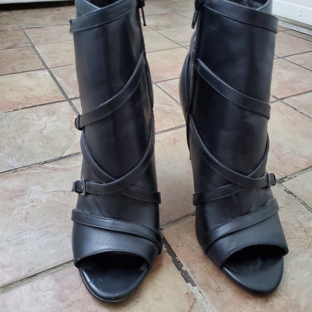 Booties - Picture 5 of 6